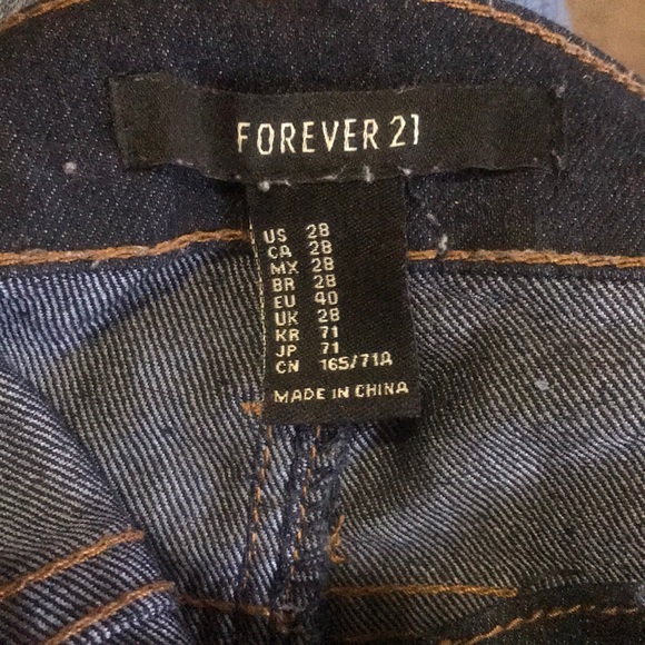 Jeans - Picture 3 of 3